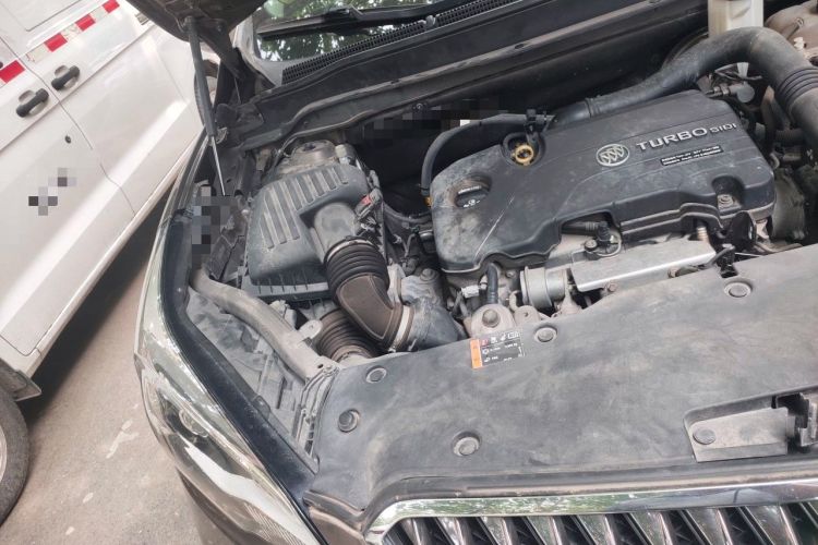 Used Buick Envision 2016 20T Two-Wheel-Drive Elite Model Engine Bay Right