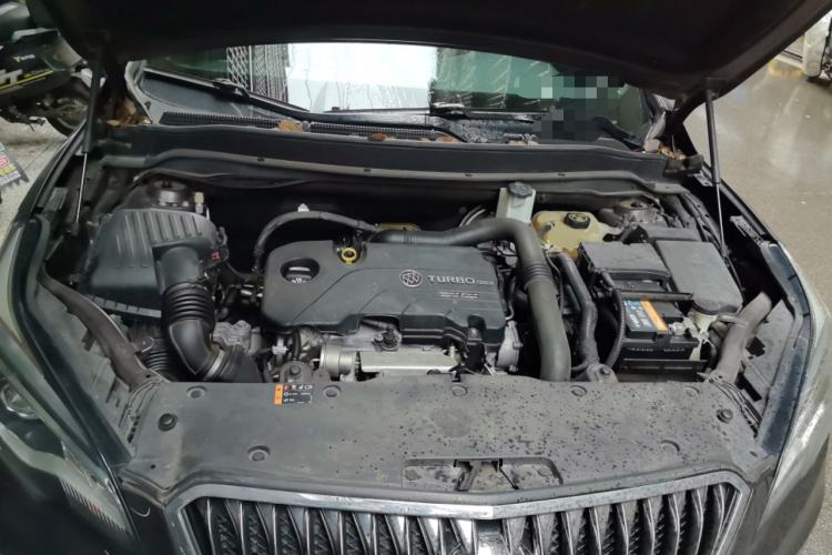 Used Buick Envision 2016 20T Two-Wheel-Drive Elite Model Engine Bay