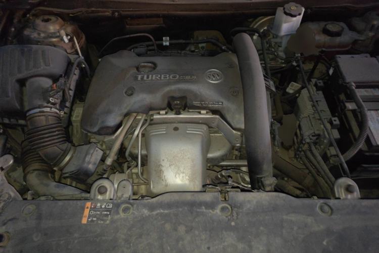 Used Buick Envision 2016 28T Four-Wheel Drive Luxury Model Engine Bay