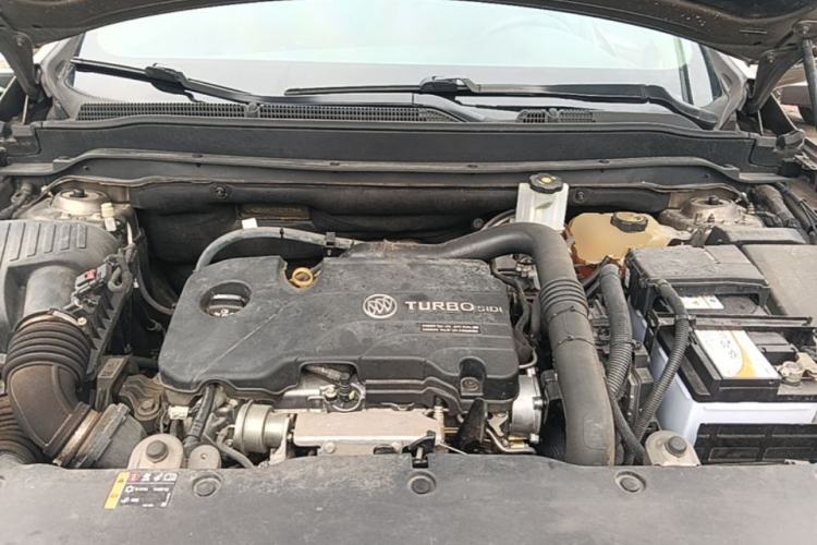 Used Buick Envision 2016 20T Two-Wheel-Drive Elite Model Engine Bay