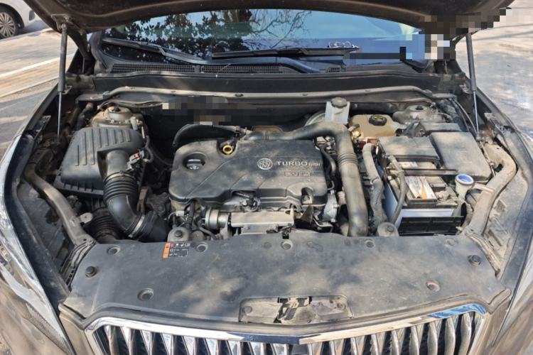 Used Buick Envision 2016 20T Two-Wheel-Drive Elite Model Engine Bay