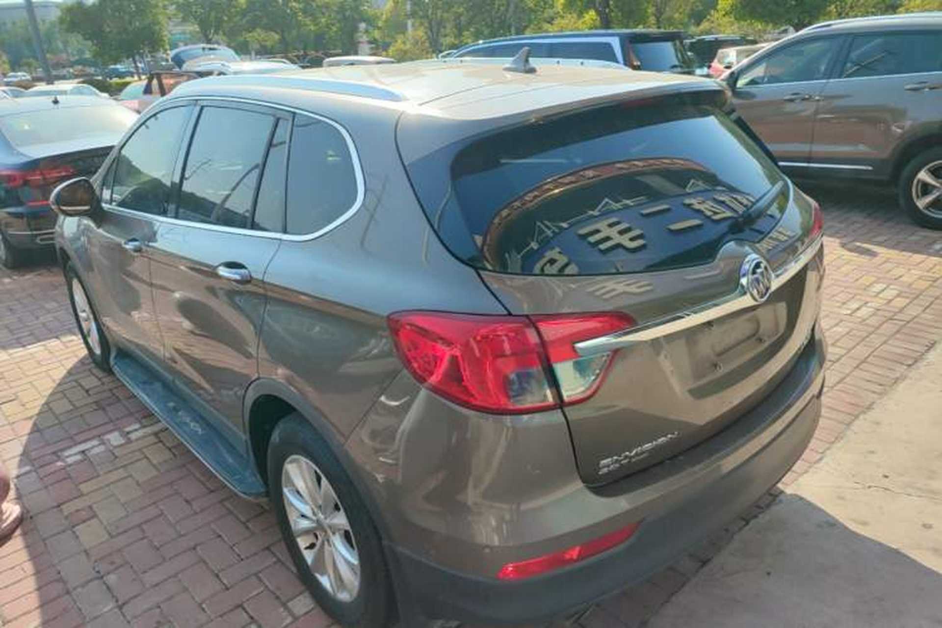 Used Buick Envision 2016 28T Four-Wheel Drive Luxury Model Exterior 2