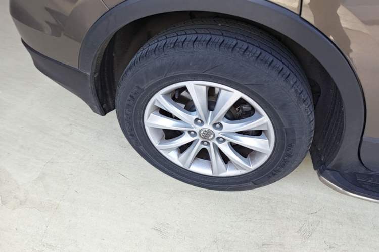 Used Buick Envision 2016 28T Four-Wheel Drive Luxury Model Exterior 5