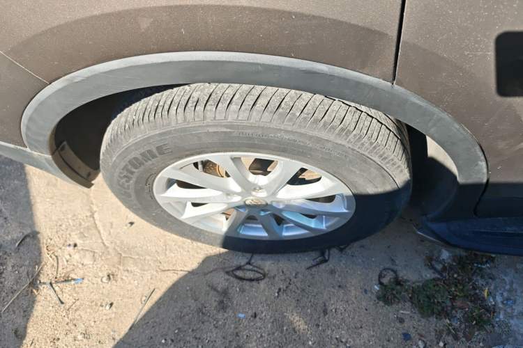 Used Buick Envision 2016 20T Two-Wheel-Drive Elite Model Exterior 5