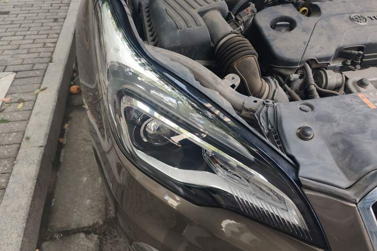 Used Buick Envision 2016 20T Two-Wheel-Drive Elite Model Exterior 6