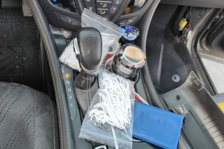 Used Buick Envision 2016 20T Two-Wheel-Drive Elite Model Gear Lever