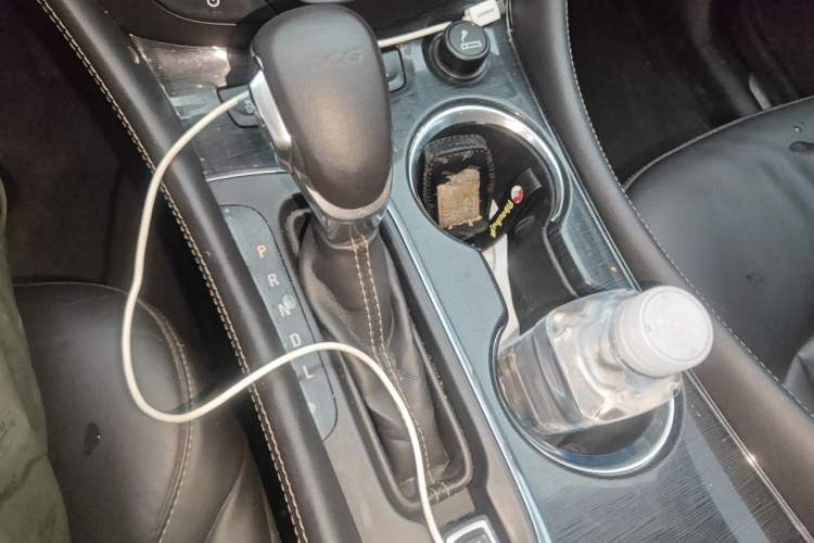 Used Buick Envision 2016 20T Two-Wheel-Drive Elite Model Gear Lever