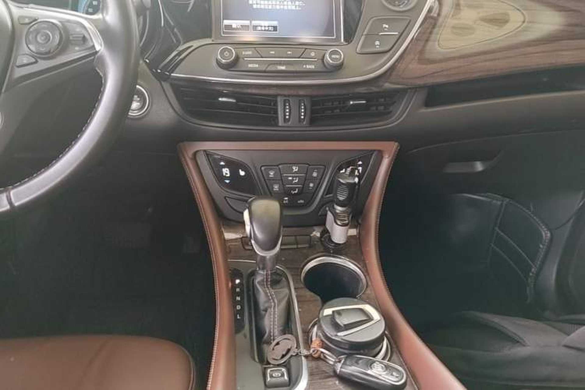Used Buick Envision 2016 20T Two-Wheel-Drive Elite Model Gear Lever