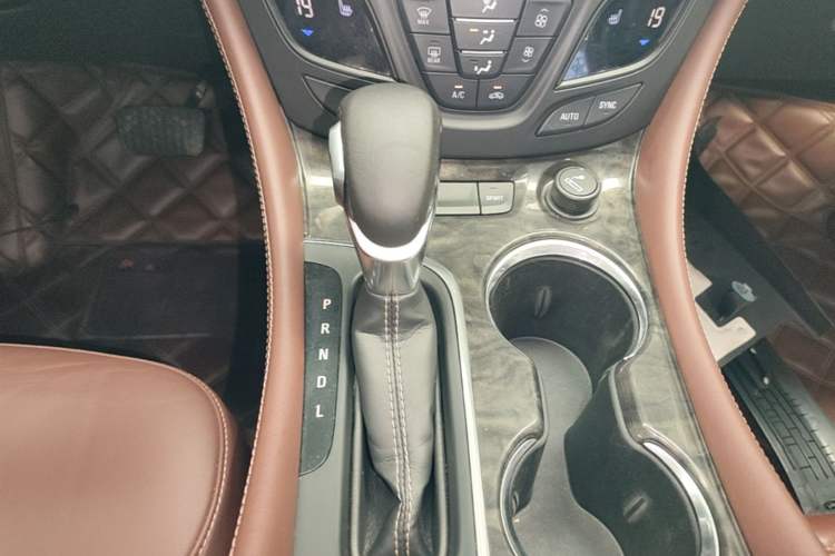 Used Buick Envision 2016 28T Four-Wheel Drive Elite Version Gear Lever