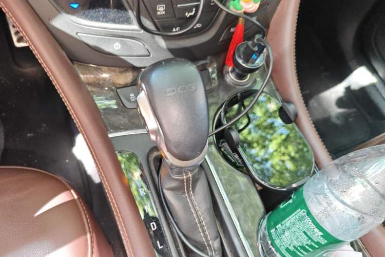 Used Buick Envision 2016 20T Two-Wheel-Drive Elite Model Gear Lever