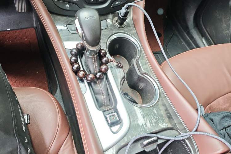 Used Buick Envision 2016 20T Two-Wheel-Drive Elite Model Gear Lever