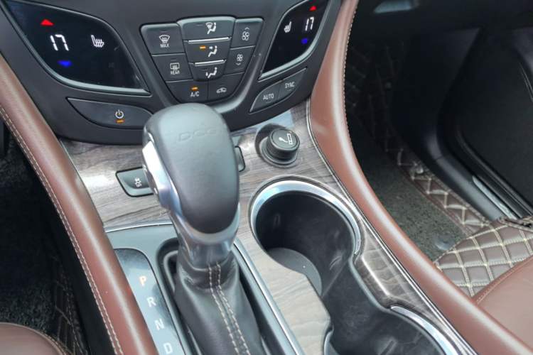 Used Buick Envision 2016 20T Two-Wheel-Drive Elite Model Gear Lever