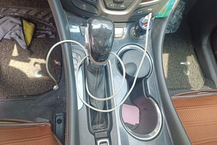 Used Buick Envision 2016 20T Two-Wheel Drive Leading Version Gear Lever