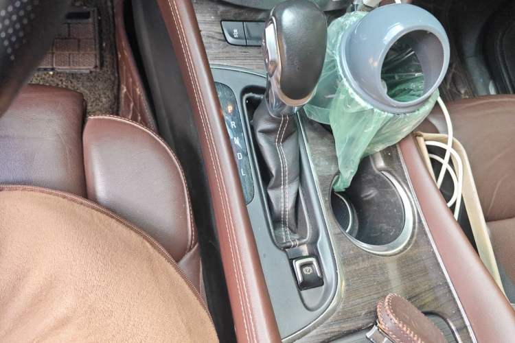 Used Buick Envision 2016 28T Four-Wheel Drive Luxury Model Gear Lever