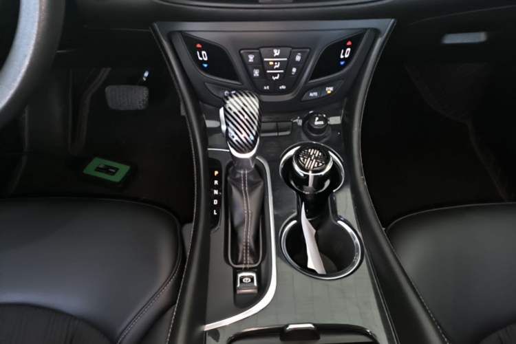 Used Buick Envision 2016 20T Two-Wheel Drive Leading Version Gear Lever