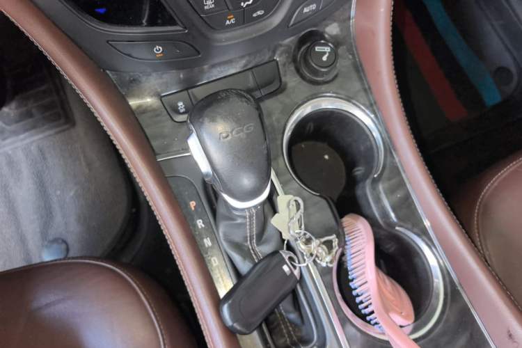 Used Buick Envision 2016 20T Two-Wheel-Drive Elite Model Gear Lever