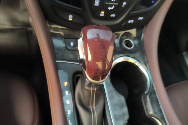 Used Buick Envision 2016 20T Two-Wheel-Drive Elite Model Gear Lever