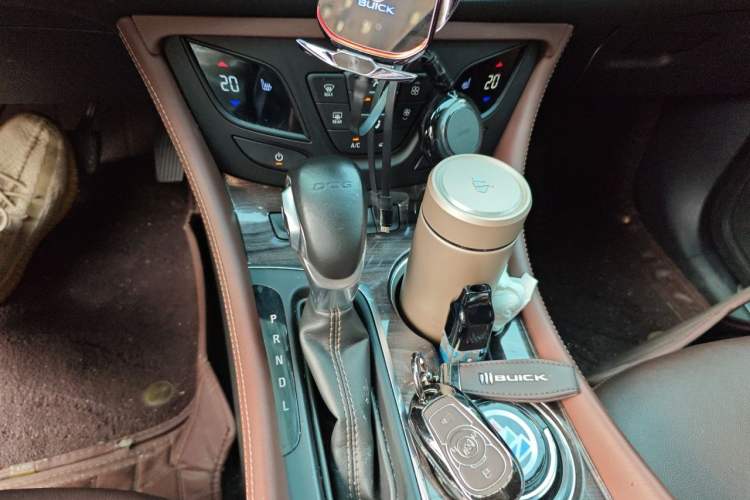 Used Buick Envision 2016 20T Two-Wheel-Drive Elite Model Gear Lever