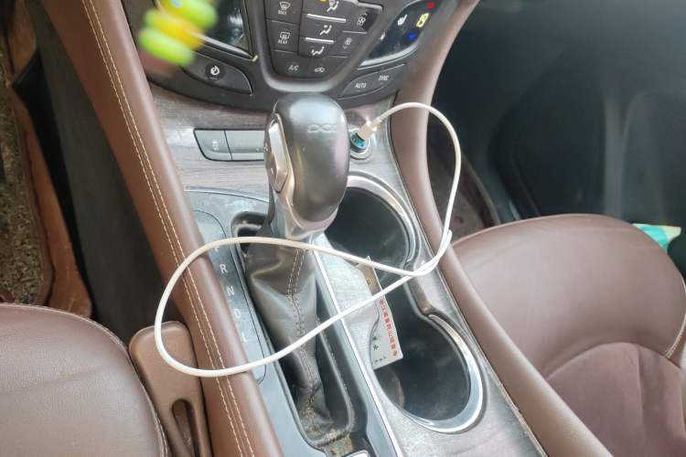 Used Buick Envision 2016 20T Two-Wheel-Drive Elite Model Gear Lever