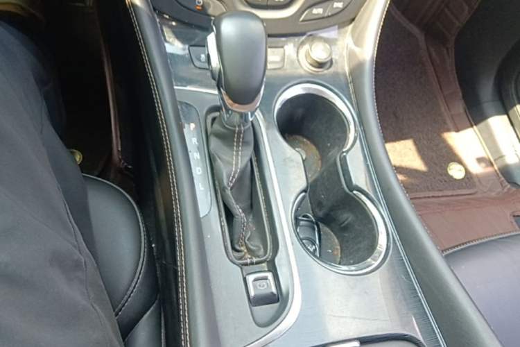 Used Buick Envision 2016 28T Four-Wheel Drive Elite Version Gear Lever