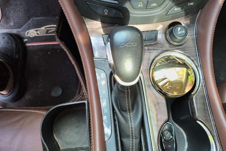 Used Buick Envision 2016 20T Two-Wheel-Drive Elite Model Gear Lever