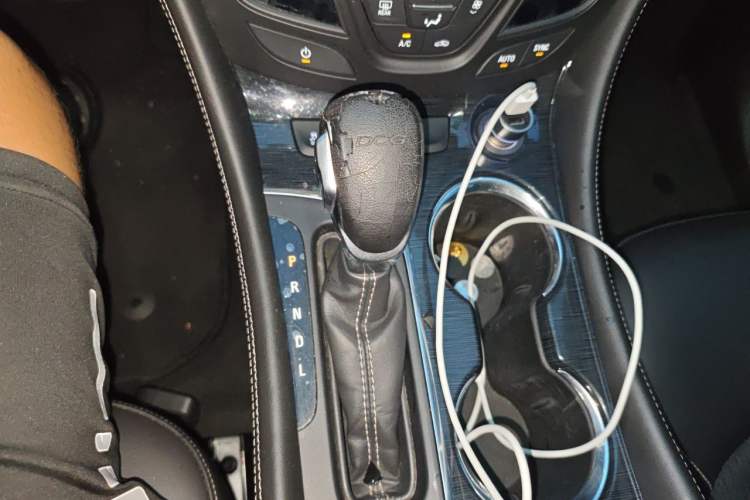 Used Buick Envision 2016 20T Two-Wheel Drive Leading Version Gear Lever
