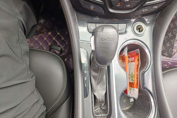 Used Buick Envision 2016 20T Two-Wheel Drive Leading Version Gear Lever