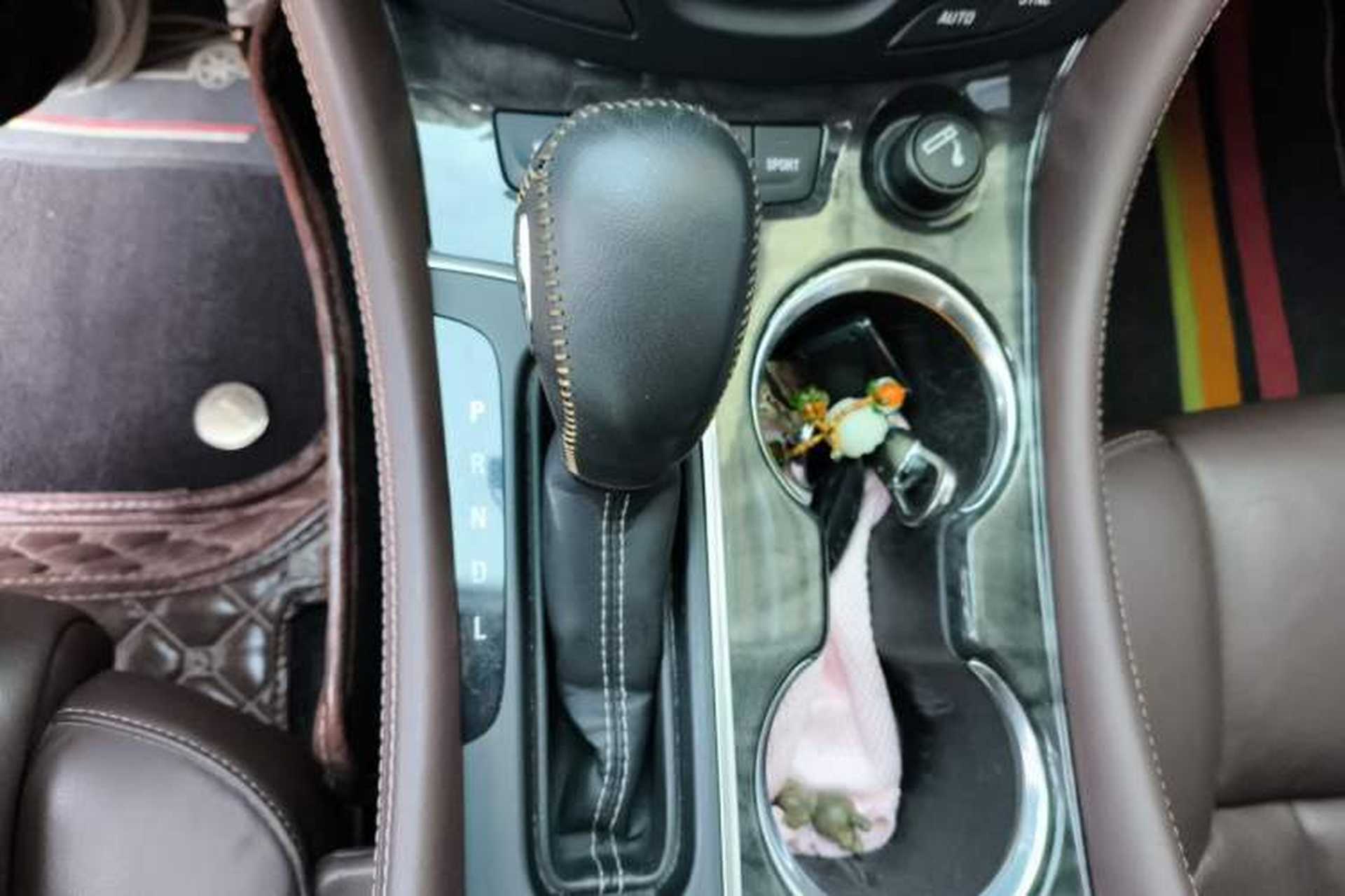 Used Buick Envision 2016 28T Four-Wheel Drive Luxury Model Gear Lever