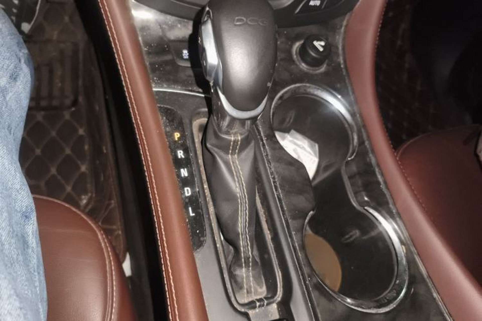 Used Buick Envision 2016 20T Two-Wheel-Drive Elite Model Gear Lever