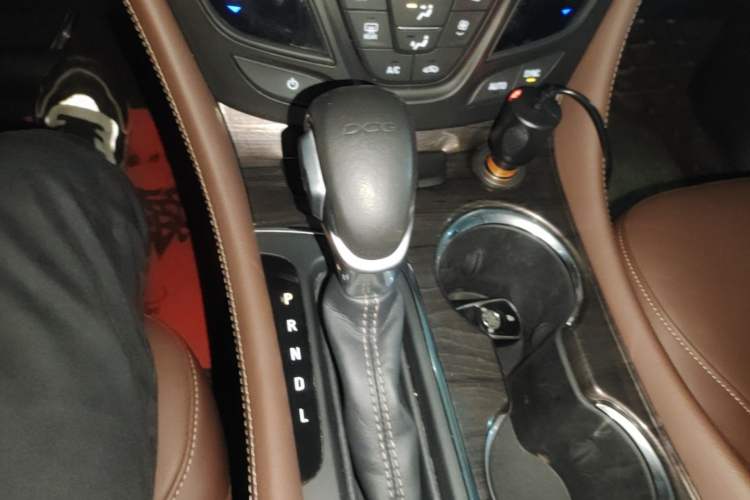 Used Buick Envision 2016 20T Two-Wheel-Drive Elite Model Gear Lever