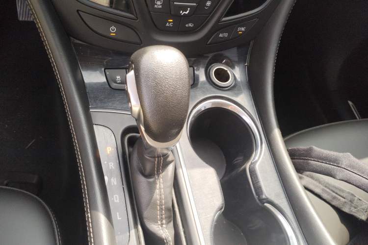 Used Buick Envision 2016 20T Two-Wheel Drive Leading Version Gear Lever