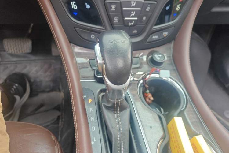 Used Buick Envision 2016 20T Two-Wheel-Drive Elite Model Gear Lever