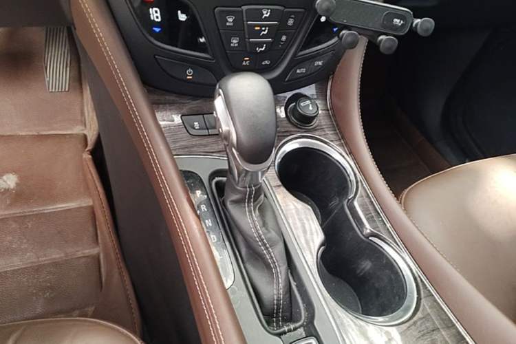 Used Buick Envision 2016 28T Four-Wheel Drive Elite Version Gear Lever