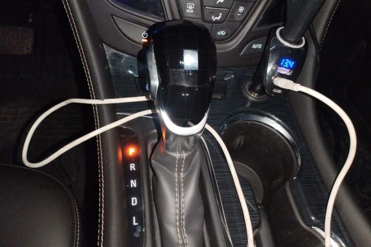 Used Buick Envision 2016 20T Two-Wheel Drive Leading Version Gear Lever