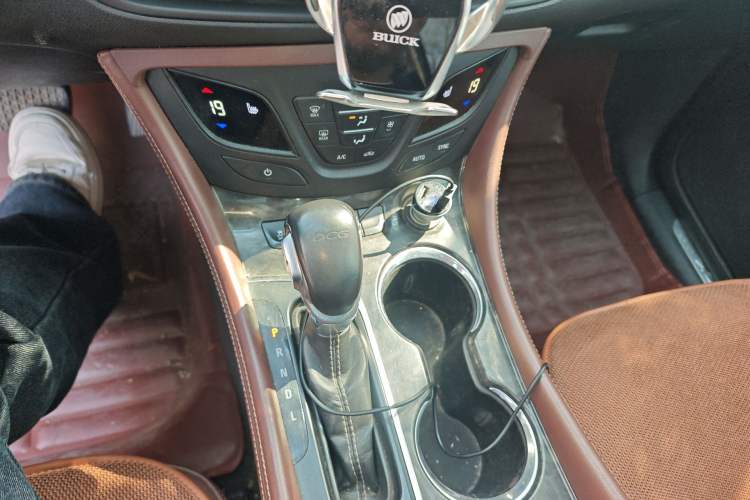 Used Buick Envision 2016 20T Two-Wheel-Drive Elite Model Gear Lever