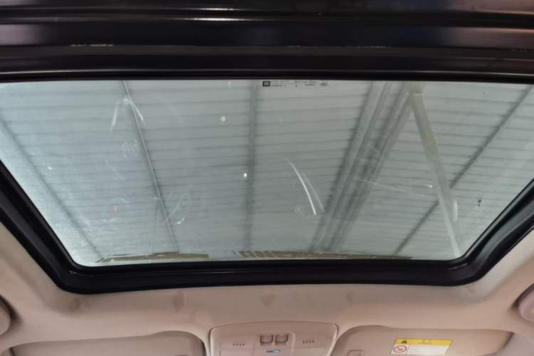 Used Buick Envision 2016 20T Two-Wheel Drive Leading Version Headliner