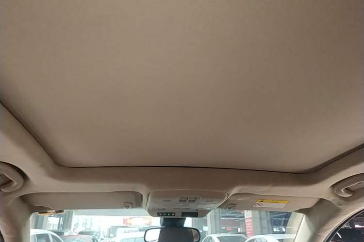 Used Buick Envision 2016 28T All-Wheel-Drive All-Terrain Sport Flagship Edition Headliner