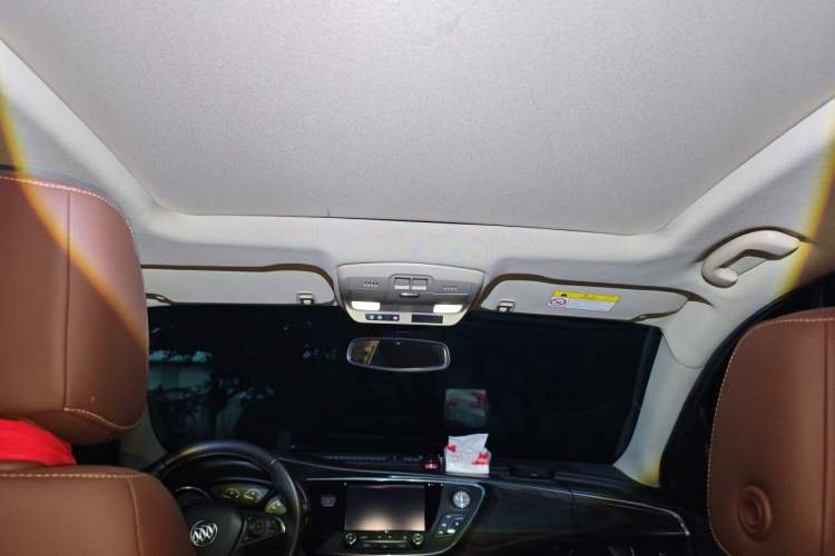 Used Buick Envision 2016 28T Four-Wheel Drive Luxury Model Headliner