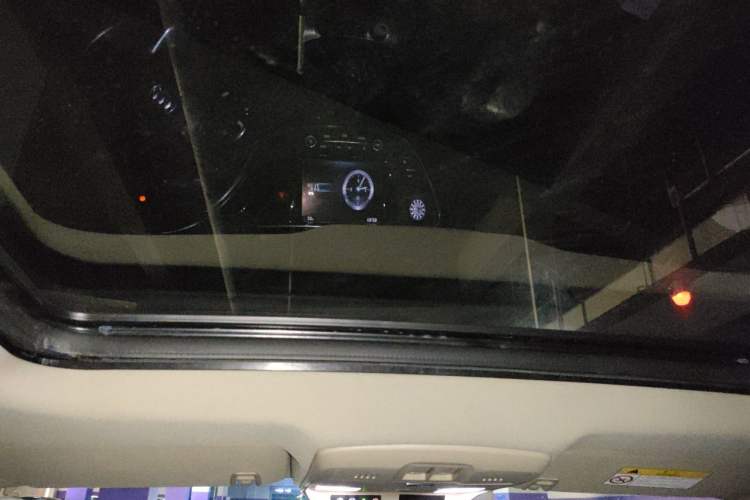Used Buick Envision 2016 28T Four-Wheel Drive Elite Version Headliner