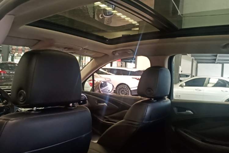 Used Buick Envision 2016 20T Two-Wheel Drive Leading Version Headliner