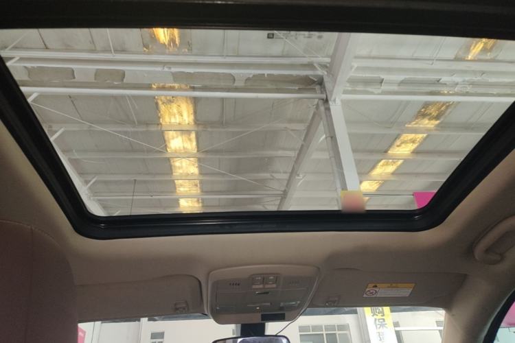 Used Buick Envision 2016 20T Two-Wheel-Drive Elite Model Headliner