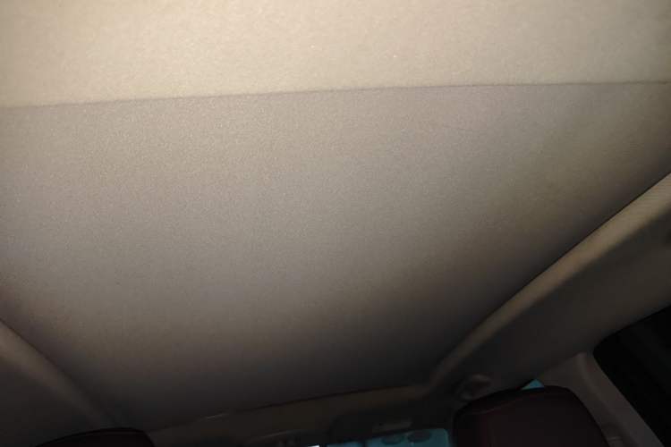 Used Buick Envision 2016 28T Four-Wheel Drive Luxury Model Headliner