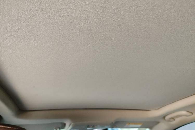 Used Buick Envision 2016 20T Two-Wheel-Drive Elite Model Headliner