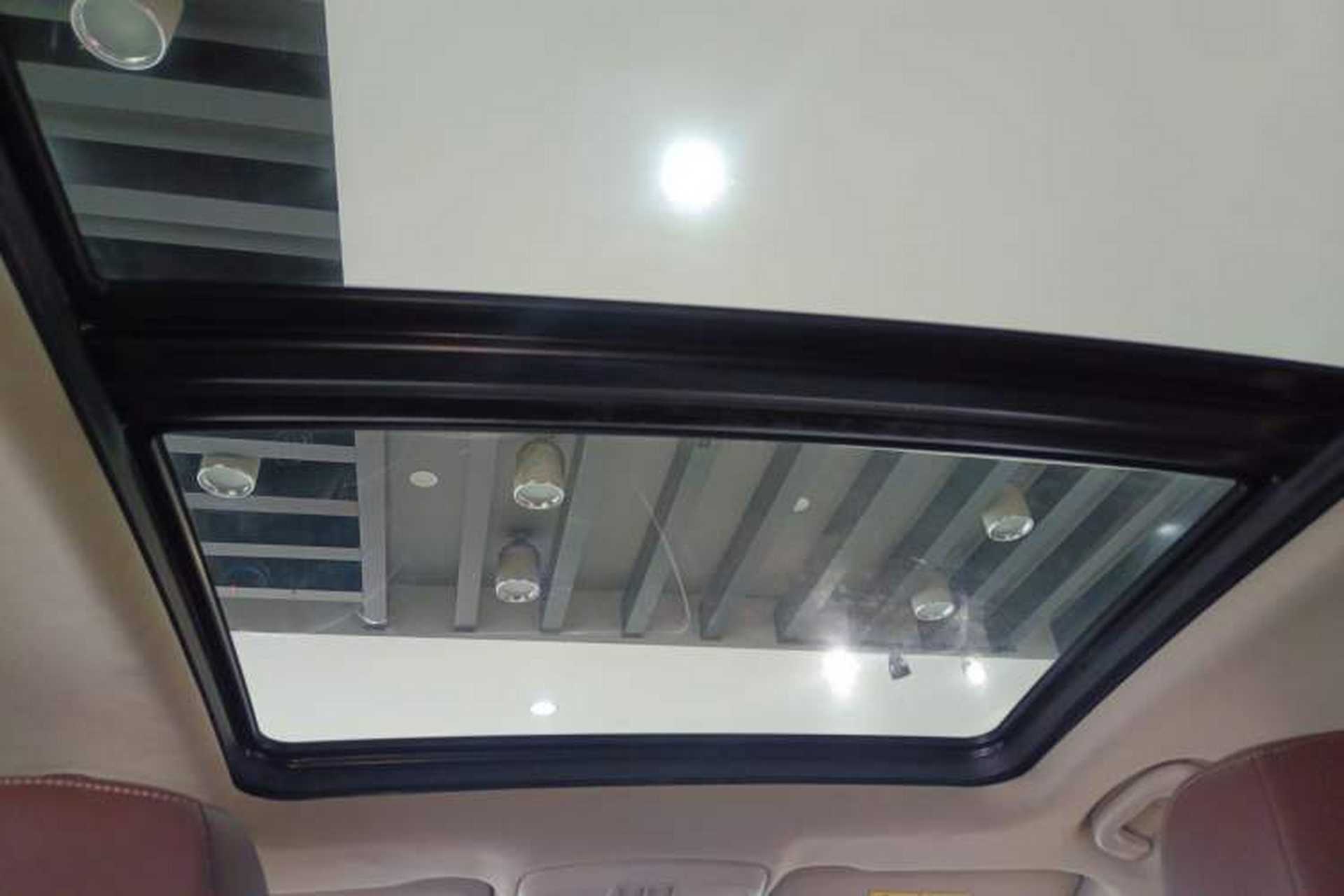 Used Buick Envision 2016 20T Two-Wheel-Drive Elite Model Headliner