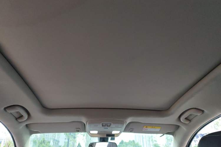 Used Buick Envision 2016 20T Two-Wheel Drive Leading Version Headliner