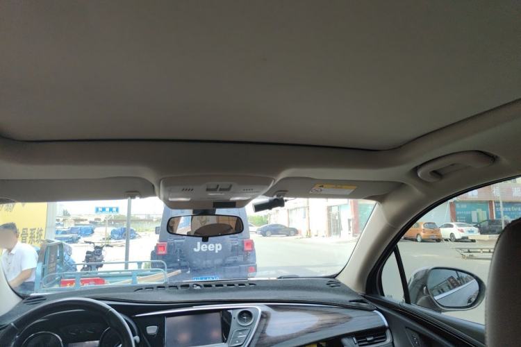 Used Buick Envision 2016 20T Two-Wheel-Drive Elite Model Headliner