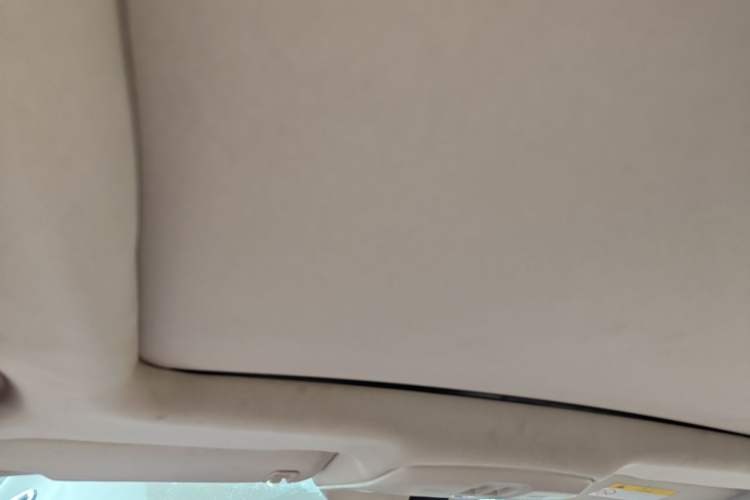 Used Buick Envision 2016 20T Two-Wheel-Drive Elite Model Headliner