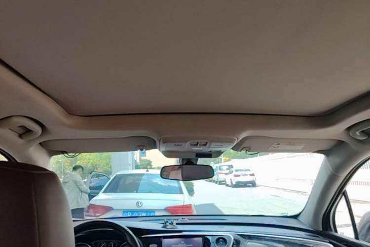 Used Buick Envision 2016 20T Two-Wheel-Drive Elite Model Headliner