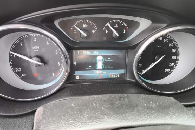Used Buick Envision 2016 28T Four-Wheel Drive Elite Version Instrument Cluster