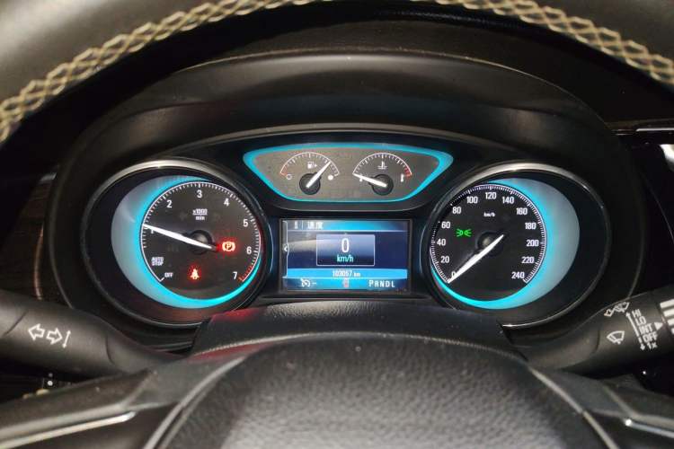 Used Buick Envision 2016 20T Two-Wheel-Drive Elite Model Instrument Cluster